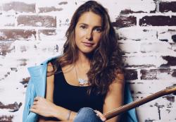 Caroline Jones